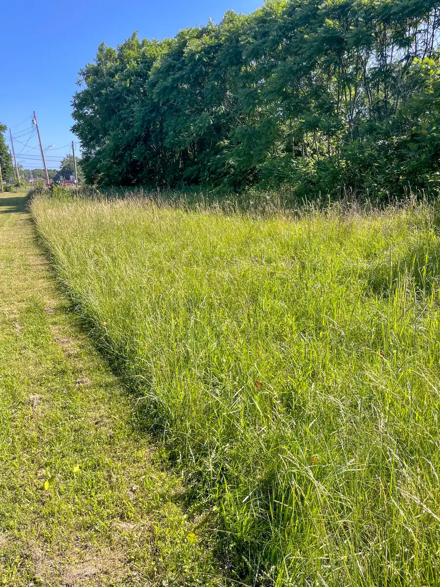 992 Highland Avenue, Benton Harbor, MI 49022 - Image #3