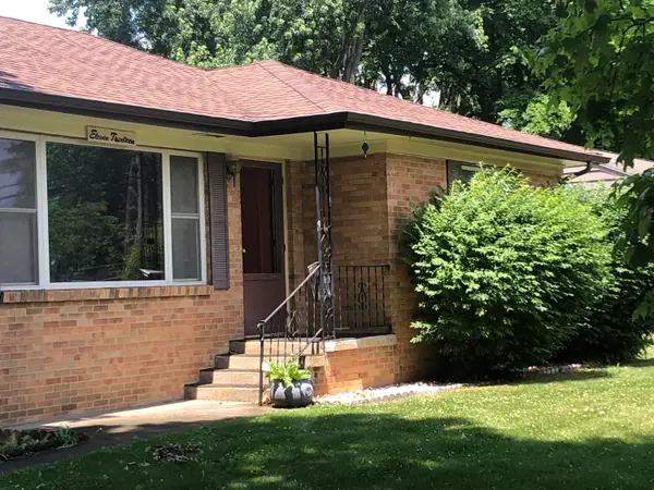 1113 Nichols Road, Kalamazoo, MI 49006