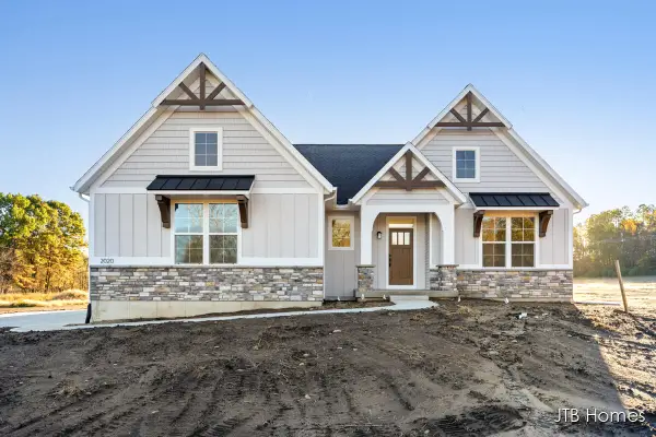 2020 Fallasburg Park Drive Ne #1, Lowell, MI 49331