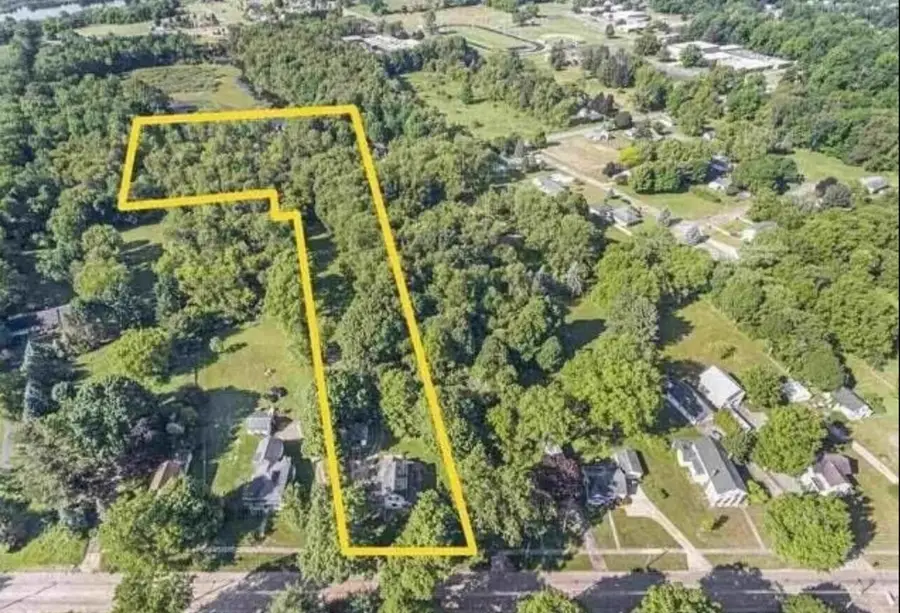 519 Hanover Street, Concord, MI 49237 - Image #3