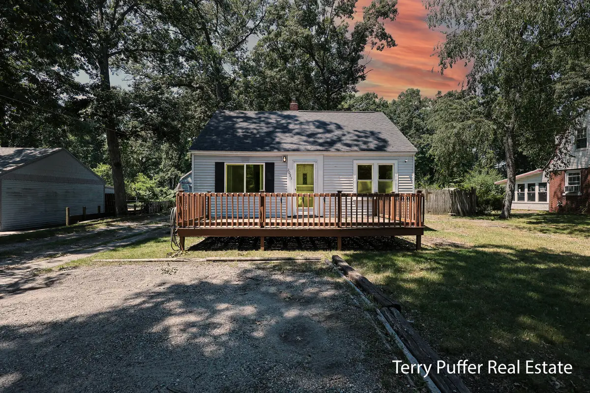 2025 Whitehall Road, Muskegon, MI 49445 - Image #1