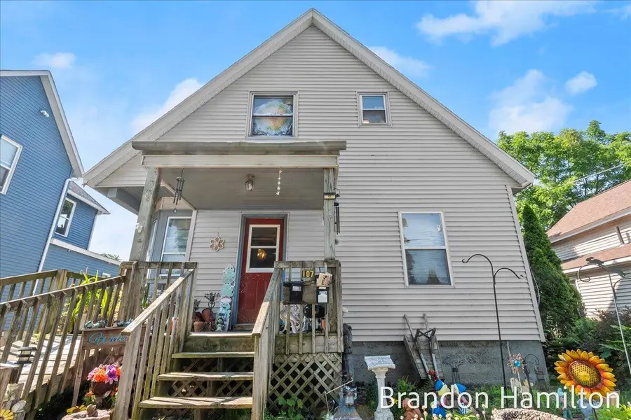 107 W Center Street, Belding, MI 48809 - Image #3