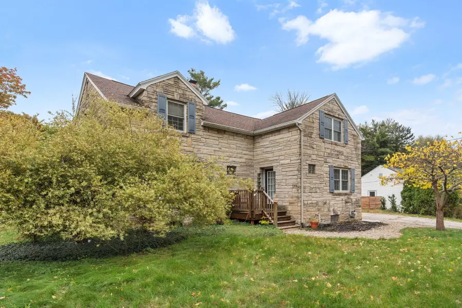 15008 Lakeshore Avenue, Grand Haven, MI 49417 - Image #3