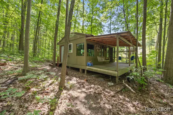 2187 Shawnee Trail Nw, Stanton, MI 48888