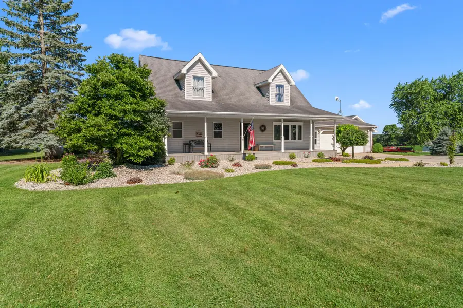 5160 Barker Road, Jonesville, MI 49250 - Image #3