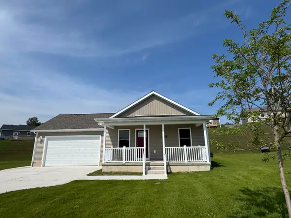 258 Willowside Drive, Shelby, MI 49455