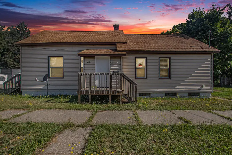604 Mclaughlin Avenue, Muskegon, MI 49442 - Image #3