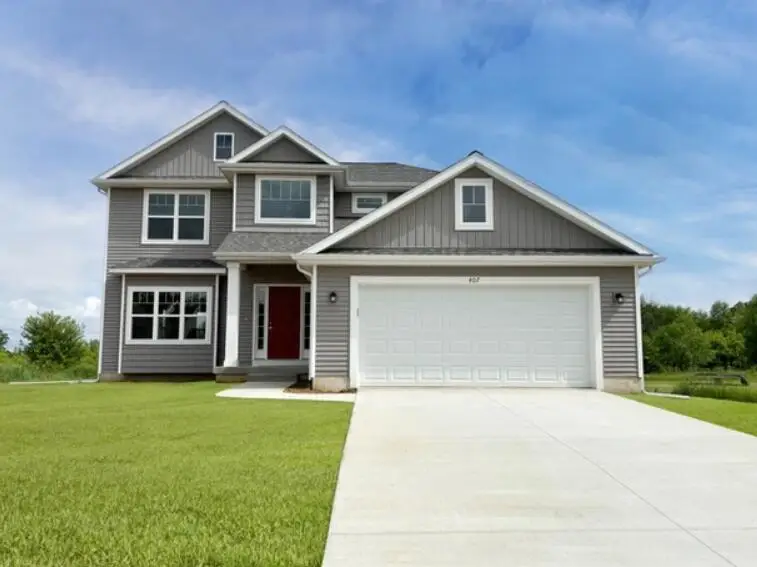 563 W Wildwood Drive, Owosso, MI 48867 - Image #1