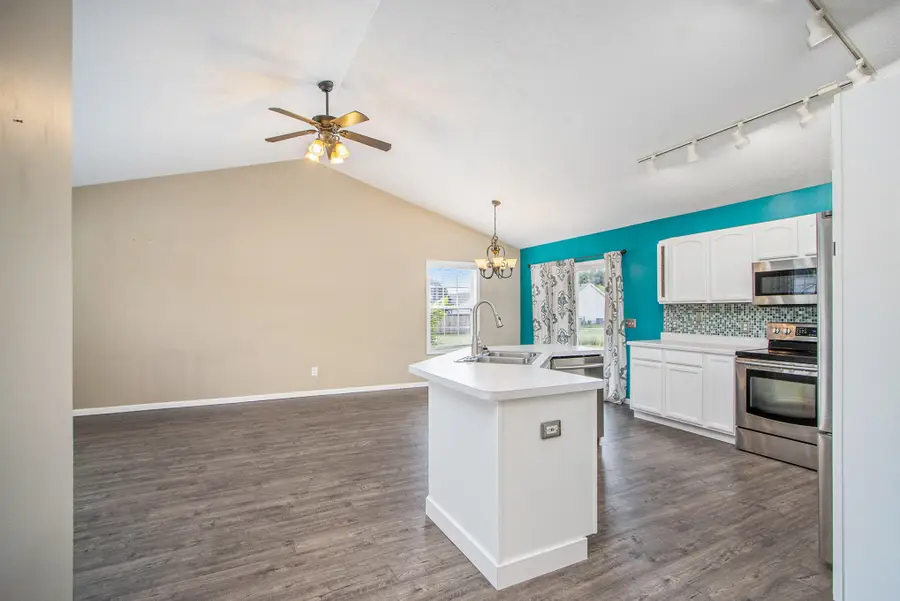 6189 Clovermeadows Avenue, Scotts, MI 49088 - Image #3