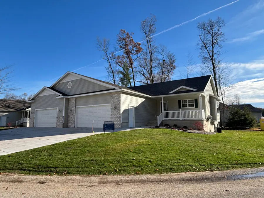 1516 W Addison Way, Muskegon, MI 49445 - Image #2