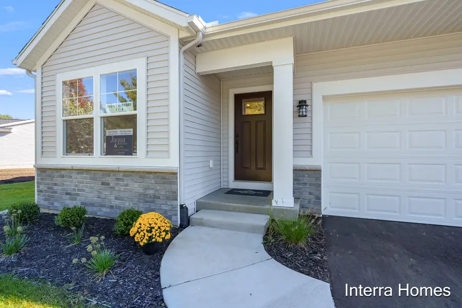 273 Hickory Valley Drive, Kalamazoo, MI 49009 - Image #2