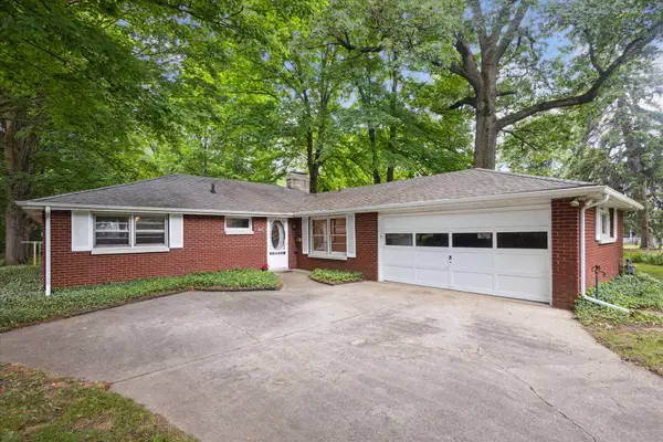 413 S St Joseph Avenue, Niles, MI 49120