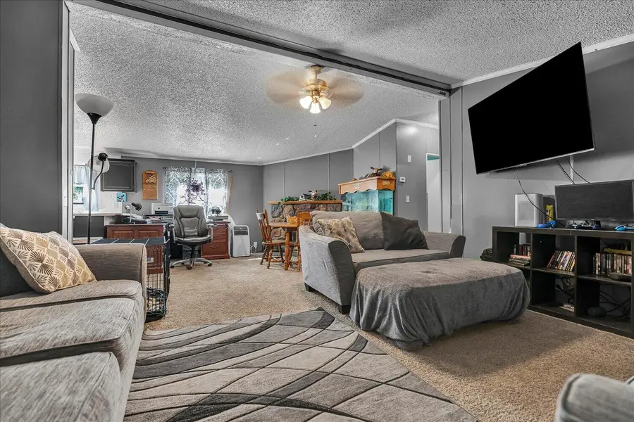 950 Lafayette Street, Plainwell, MI 49080 - Image #3