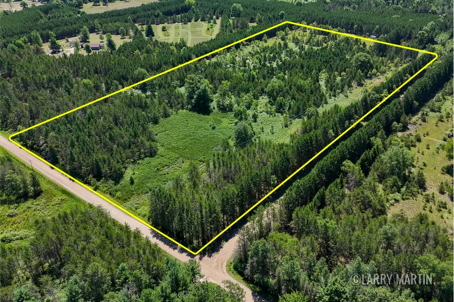 4608 N Spruce Avenue, White Cloud, MI 49349 - Image #2