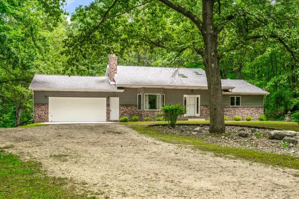 1865 S 8th Street, Kalamazoo, MI 49009