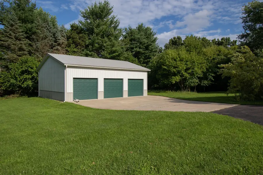 4101 W Hickory Road, Hickory Corners, MI 49060 - Image #3