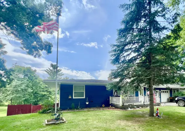 1806 Barr Street, Hillsdale, MI 49242