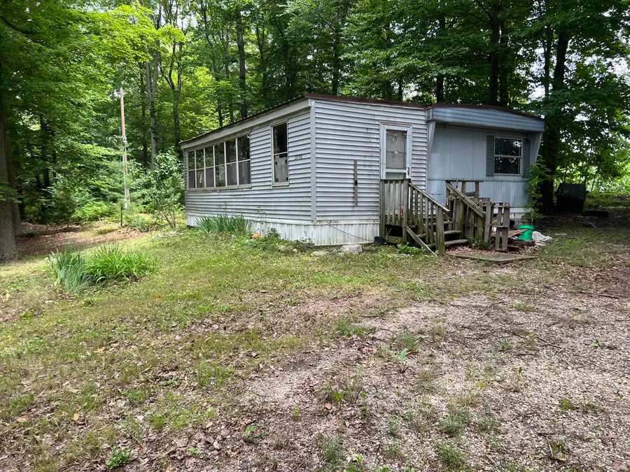 5092 East Drive, Lakeview, MI 48850 - Image #2