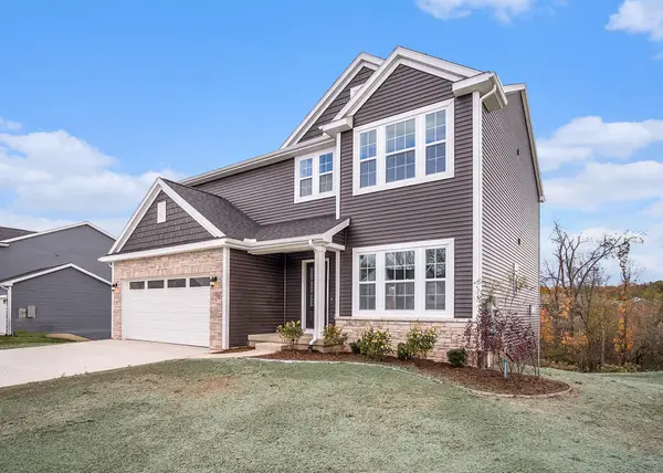 760 Petoskey Stone Drive, Byron Center, MI 49315