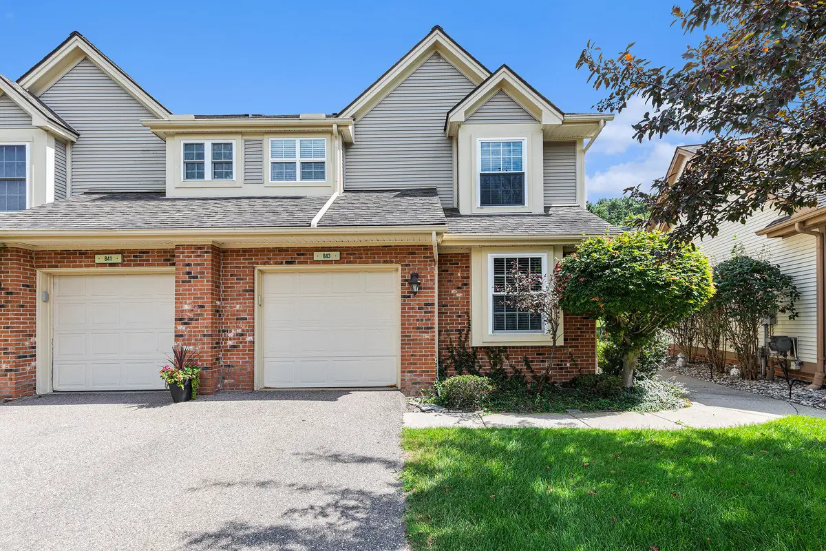 843 Whisperwood Trail, Fenton, MI 48430 - Image #1