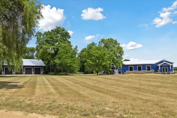 6130 Arbogast Road, Howard City, MI 49329