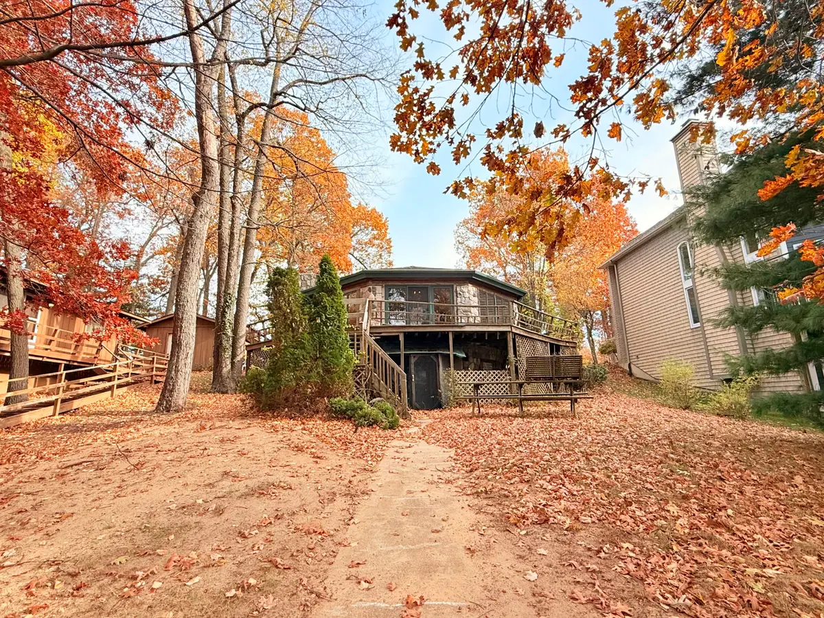 11714 Bradley Drive, Jerome, MI 49249 - Image #1