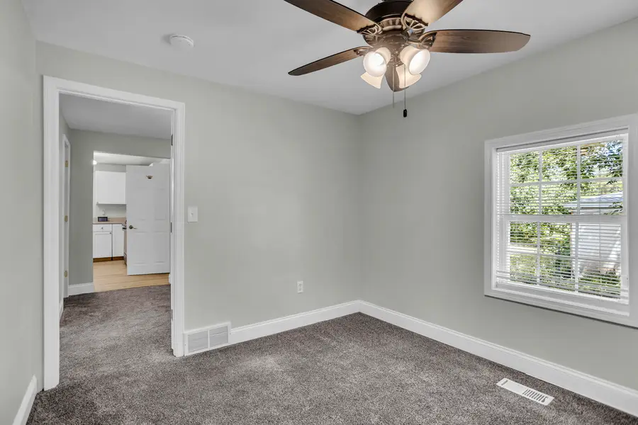 698 S Dettman Road, Jackson, MI 49203 - Image #2