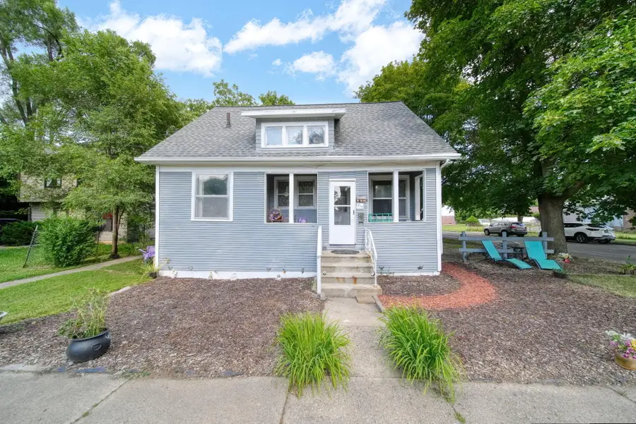 1717 Carl Breeding Way, Jackson, MI 49203 - Image #3