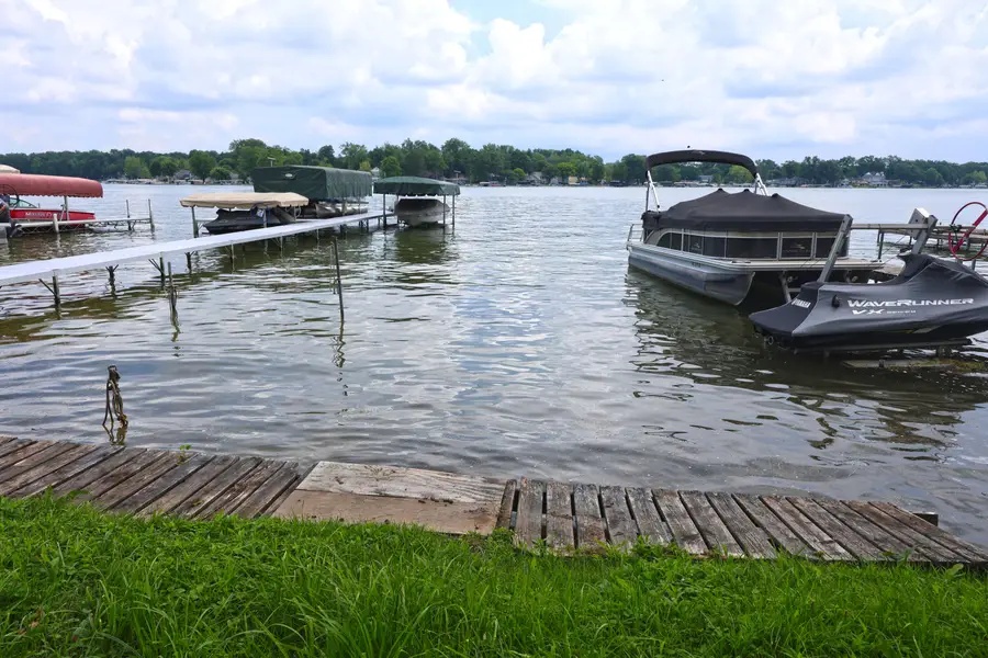 63166 Lakeshore Drive, Dowagiac, MI 49047 - Image #2