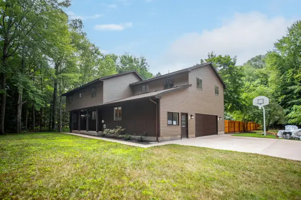 4983 W River Road, Muskegon, MI 49445