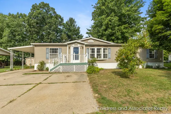 7347 Willowwood Drive Ne, Belmont, MI 49306