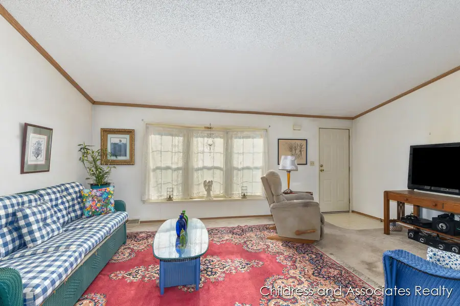 7347 Willowwood Drive Ne, Belmont, MI 49306 - Image #2