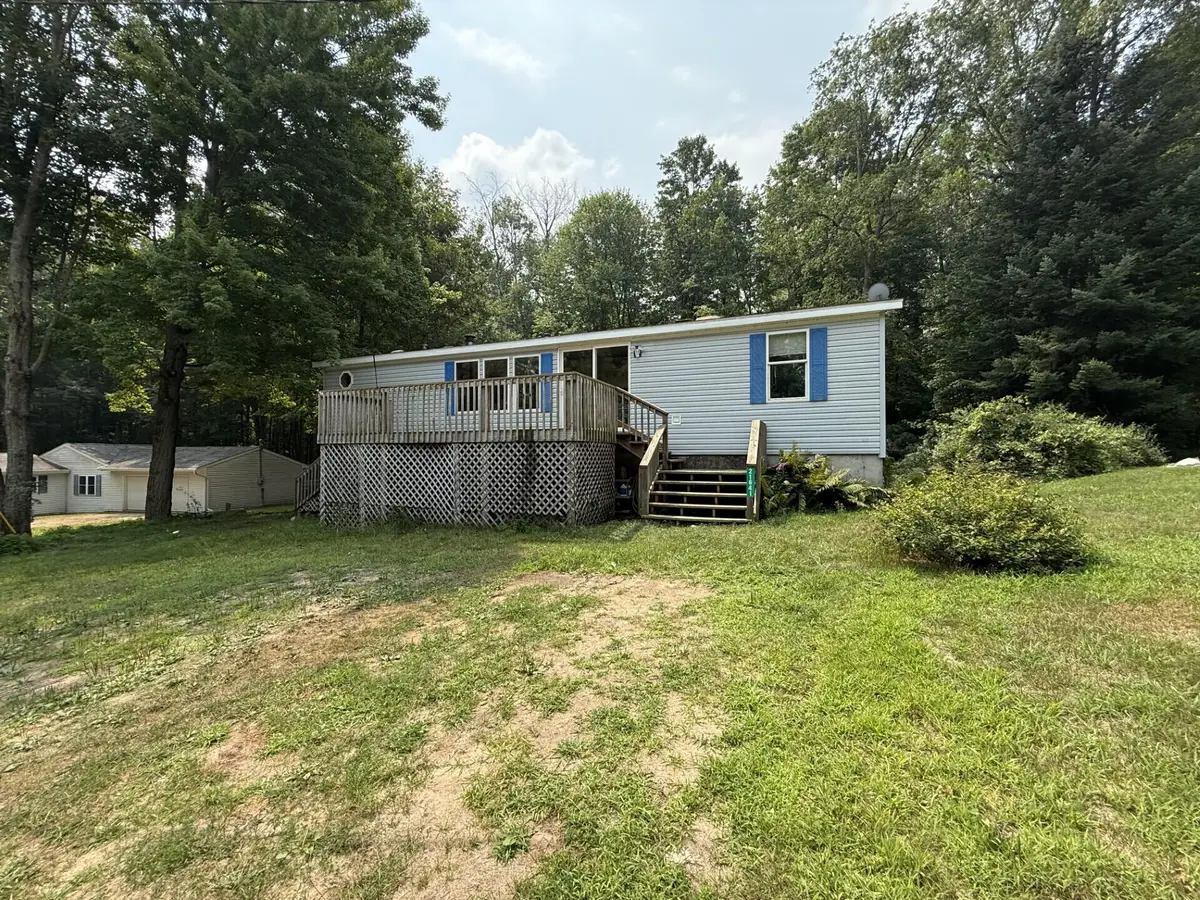 21641 Lake Drive, Evart, MI 49631 - Image #1