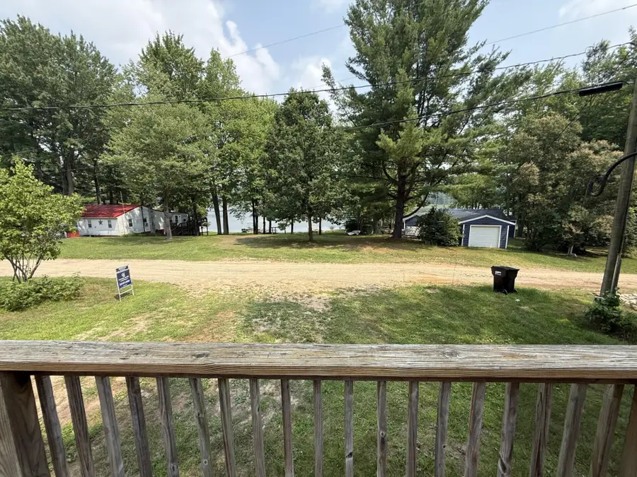 21641 Lake Drive, Evart, MI 49631 - Image #2