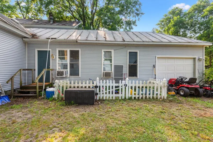 340 W Main Street, Stanton, MI 48888 - Image #2