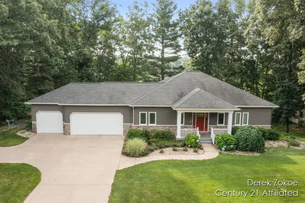 12169 Pine Meadows Drive, Wayland, MI 49348