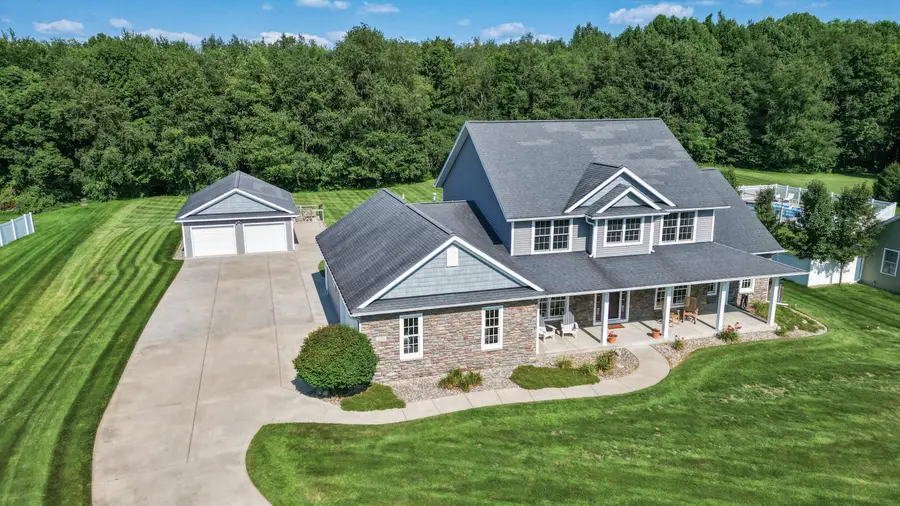 3700 Oakharbor Street, Kalamazoo, MI 49009 - Image #2