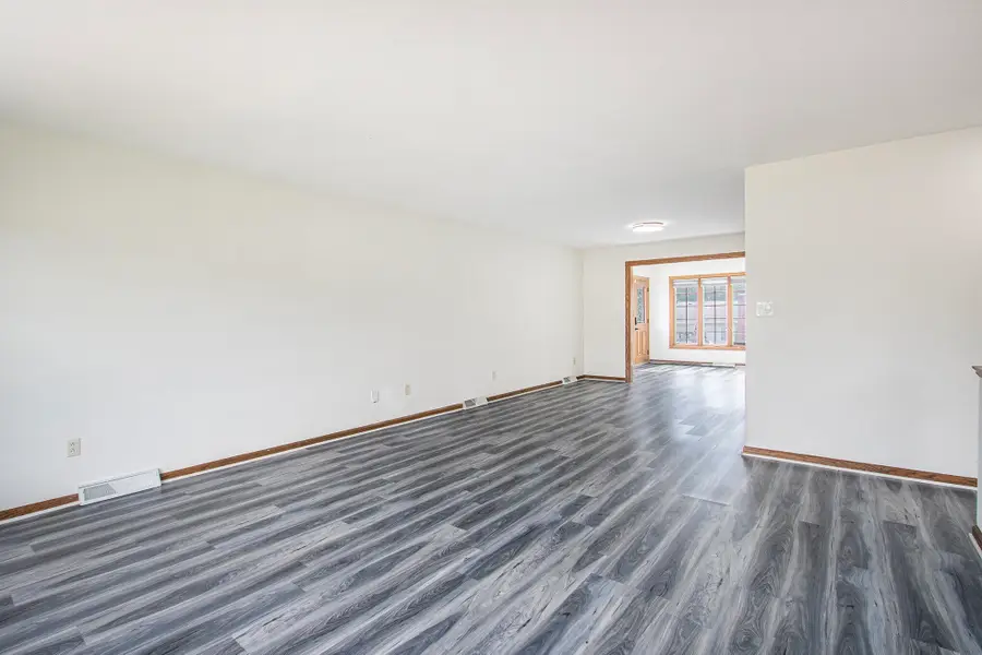 3740 Piute Drive Sw, Grandville, MI 49418 - Image #3