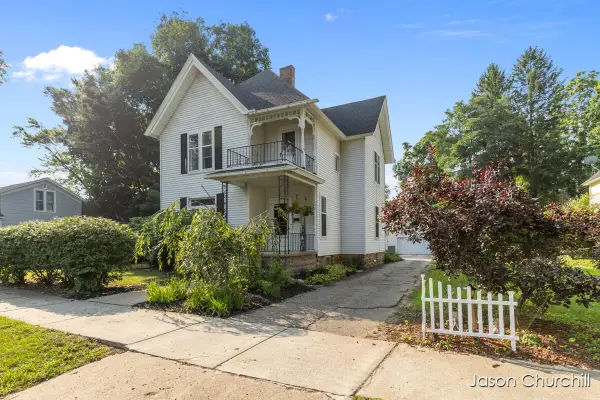 521 Trowbridge Street, Allegan, MI 49010