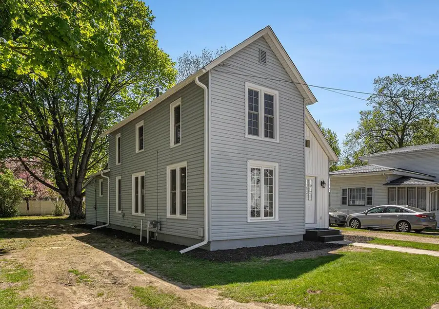 24 W Bernard Street, Hartford, MI 49057 - Image #3