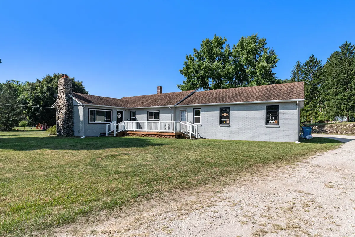 33273 Us 12, Niles, MI 49120 - Image #1