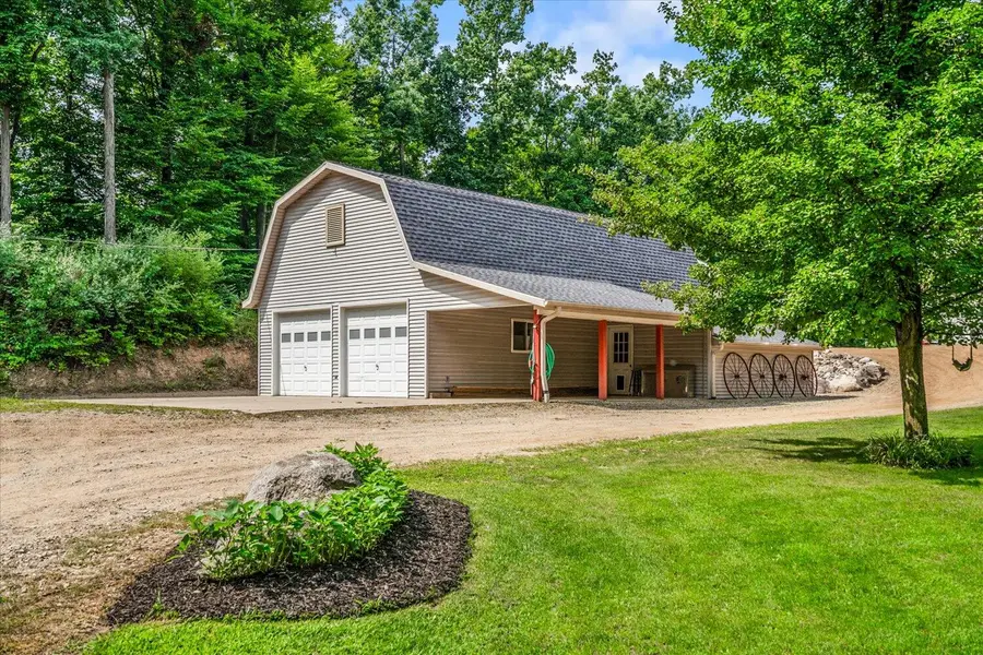 8632 Anchor Drive, Delton, MI 49046 - Image #3