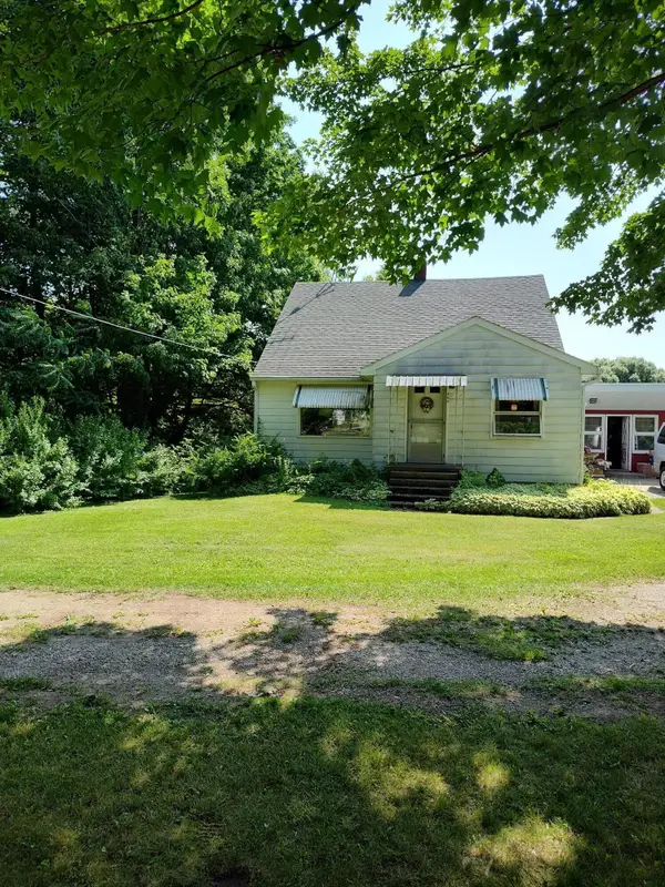 404 E Euclid Street, McBain, MI 49657