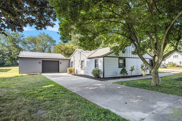 3632 Knapp Street Ne, Grand Rapids, MI 49525