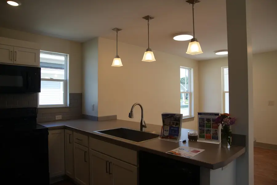 2066 Linden Avenue Se, Grand Rapids, MI 49507 - Image #2