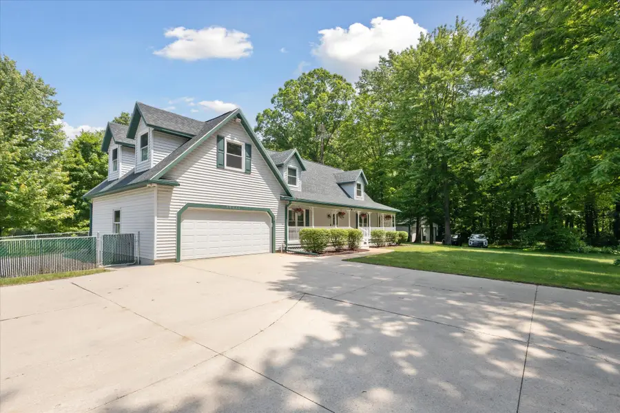 30170 Beeson Street, Dowagiac, MI 49047 - Image #3