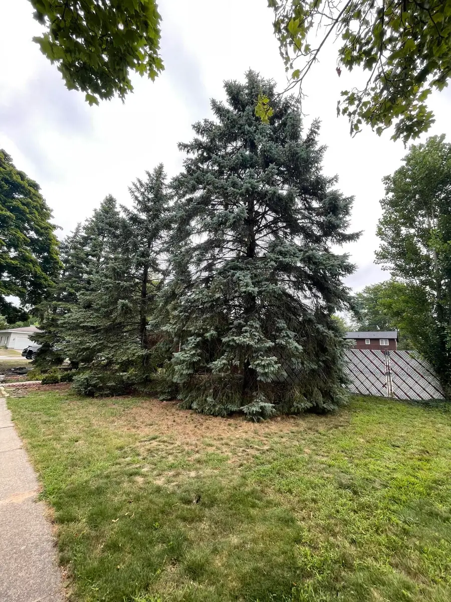 3246 Royal Oak Road, Roosevelt Park, MI 49441 - Image #3