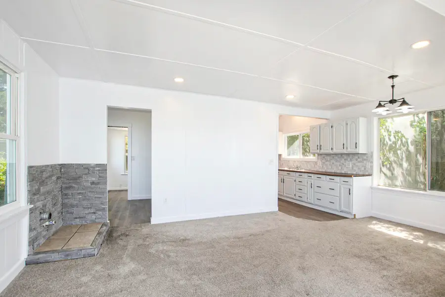 10589 Lakeshore Drive, West Olive, MI 49460 - Image #3