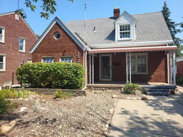 15282 Regina Avenue, Allen Park, MI 48101