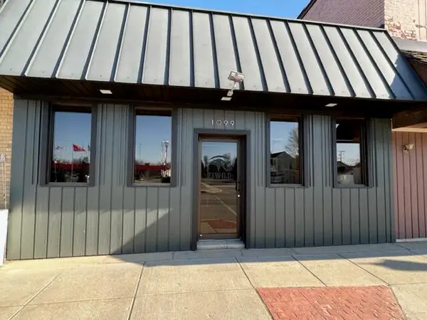 1099 E Wilcox Avenue, White Cloud, MI 49349